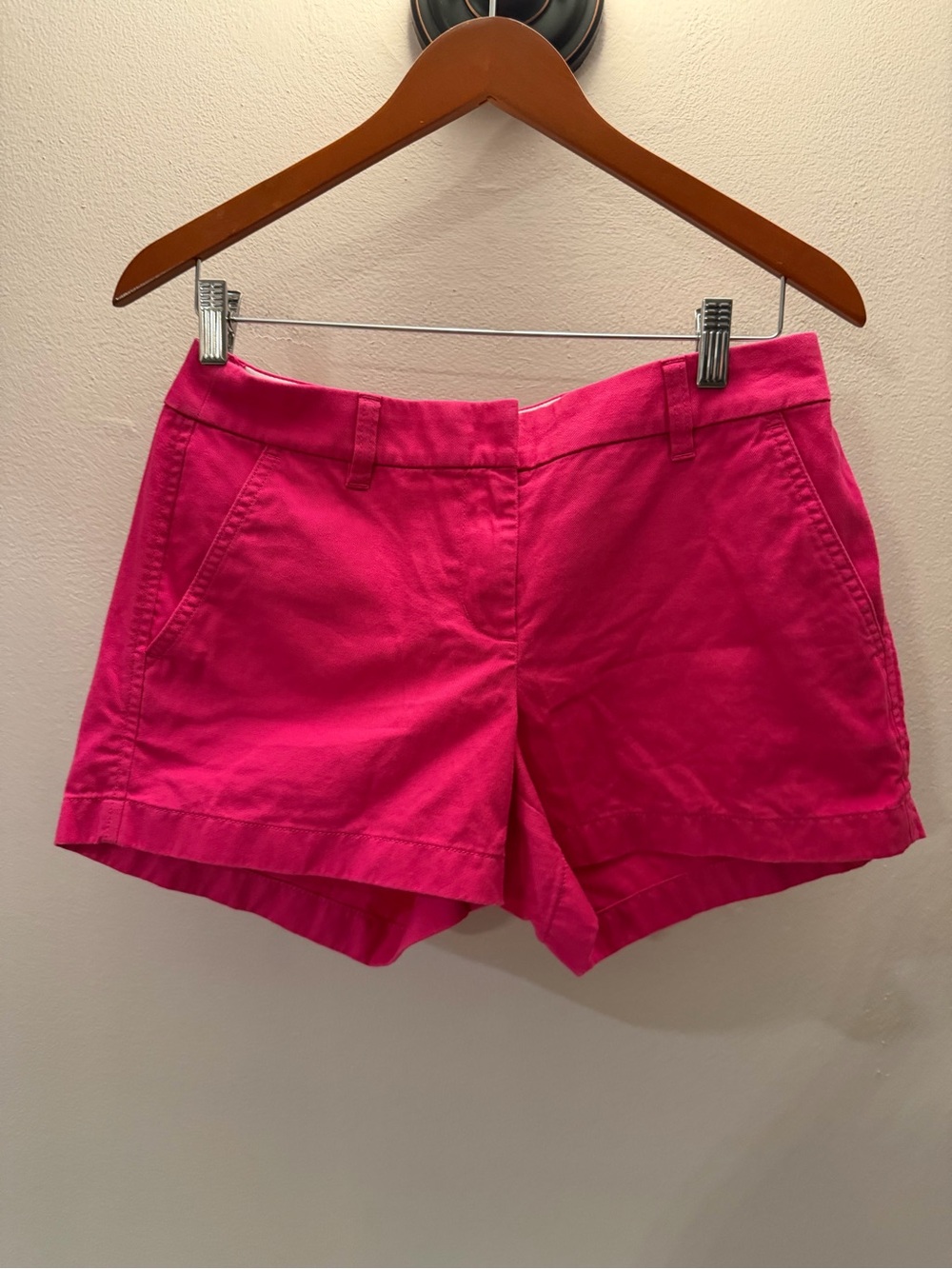 J.Crew Womens Chino Shorts Hot Pink Size 4 Mid Rise Cotton Stretch Preppy Summer